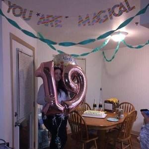 Meet your Posher, Amelia